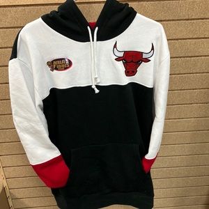 Chicago bulls hoodie 1996 NBA finals style